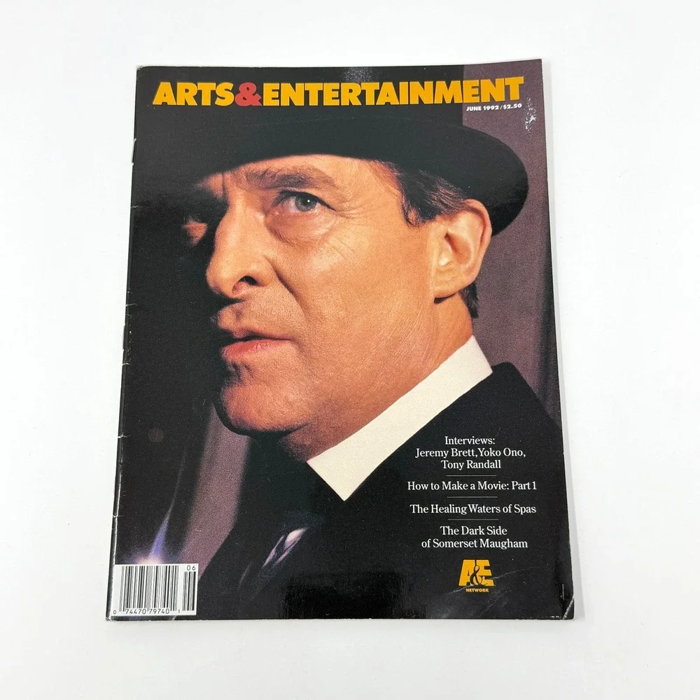 Arts & Entertainment A&E Magazine Lot 4 May June July August 1992 Program Guides